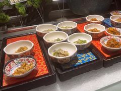 -金马门国际美食百汇(珞喻路店)