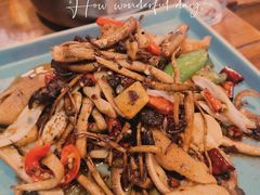 茶树菇炒羊肚-代羊肉(中和店)