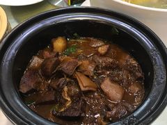-南京悦客假日酒店