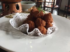 干炸丸子-局气烤鸭·北京菜(前门店)