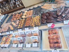 -OUR Bakery(中海环宇荟店)