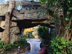 -海口观澜湖火山温泉谷