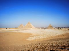 -吉萨金字塔群
