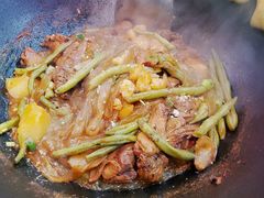 土鸡铁锅炖-哈尔滨烧烤·山河村铁锅炖(交大店)