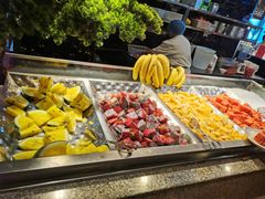 -佰烧海鲜烤肉火锅自助(世茂国际广场店)