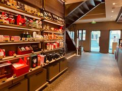 -星巴克臻选(上海今潮8弄店)