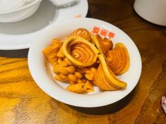 -爱碗亭·鲜炒湖南菜(壹城中心店)