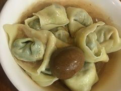 -潘国仙耳光馄饨(黄家阙路店)