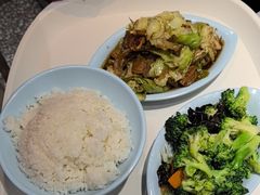 -荣华基·现炒快餐(肇嘉浜路店)