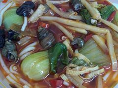 -红鼻子桂林米粉(金唐新光界店)