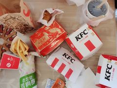 -肯德基(东安路站店)
