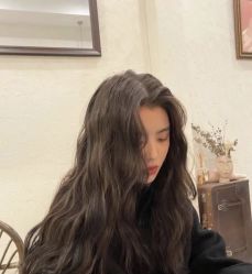 -HG美发设计沙龙