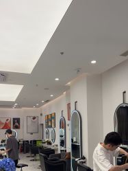 -侨治发型