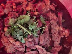 -大众跷脚牛肉馆·非遗传承单位(峨眉山店)