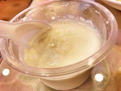 酸奶-马尔龙新疆饭店·清真(瑞景店)