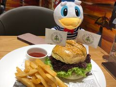 -LO CALCOW卡路力轻食主义餐厅(陆家嘴店)