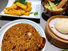 剁三黑炒饭-云海肴·汽锅鸡·云南菜(高德置地店)