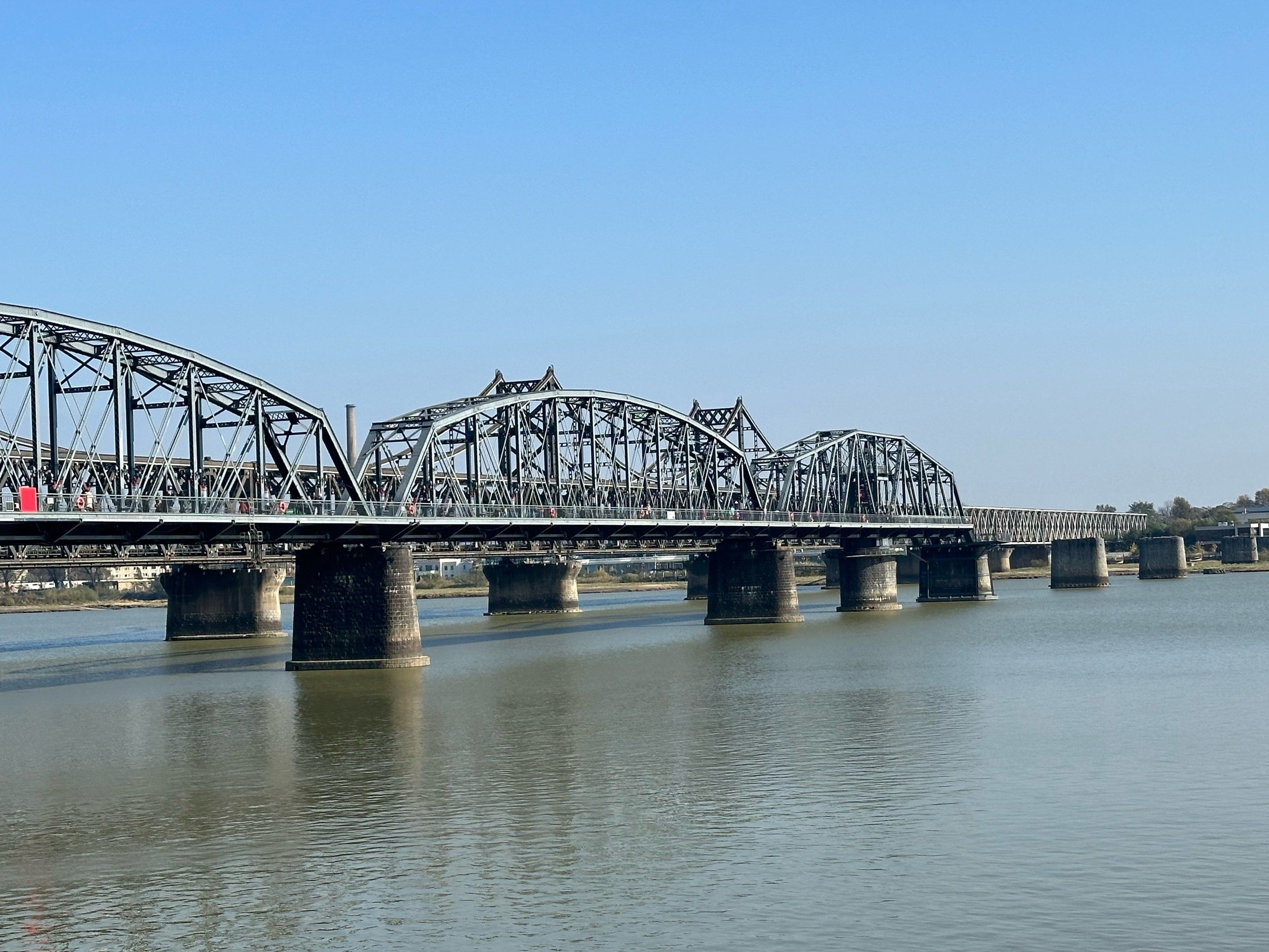 丹东 鸭绿江大桥