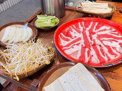-憨铁匠火锅(红山6979店)