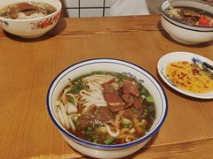 -矮子粉店1985·长沙米粉(湘春路店)