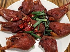 -冶建镜子·老南昌大排档·江西虾王(总店)