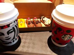 -星巴克臻选(周浦万达店)