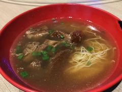 -滋味满屋美食坊(上海街店)