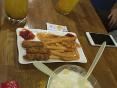 -蜜蜂家的红茶馆(华府店)