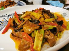 -伊兰麒兰馨园·川菜·清真馆(339电视塔店)