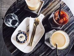 -UNI UNI(环亚凯瑟琳店)