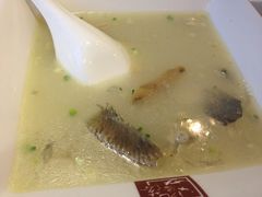 鱼汤-院落创意菜