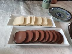 -羊家胡同·龙虾烧烤火锅(龙汇路店)