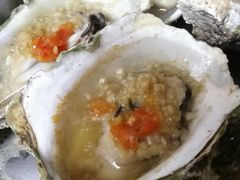 蒜蓉辣椒生蚝-蚝哥花姐湛江烤生蚝(美丽湾市场店)