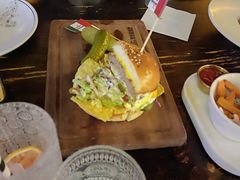 -Famous肥猫墨西哥音乐餐吧(五棵松华熙LIVE店)