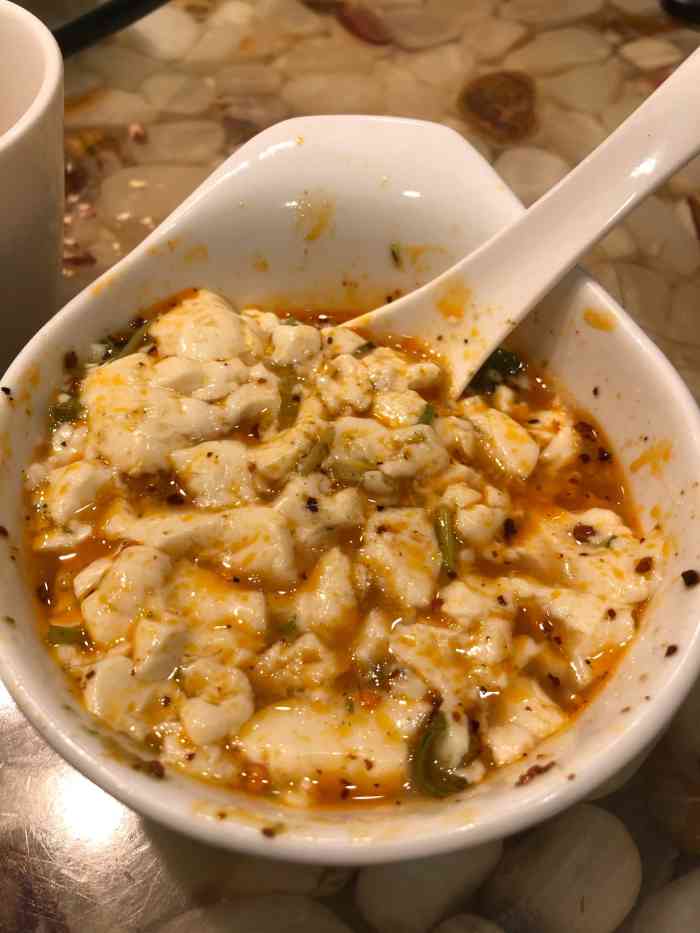 唐人美食山-"地址很方便寻找路口的北边停车方便,门前停.