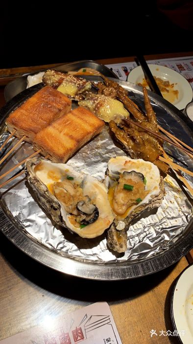 烧烤(白石洲店)-蒜蓉大生蚝-菜-蒜蓉大生蚝图片-深圳美食-大众点评网