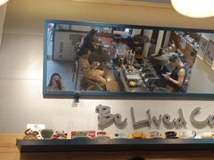 -Be Lived Cafe比例咖啡(摩天轮店)