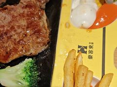 -豪客来牛排(人民东路店)
