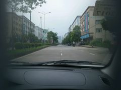 -欢乐牛香(东海二路店)