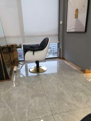 -V+SALON造型