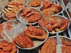 -乔家小院•本地小海鲜•非遗驴肉(万年泉路店)