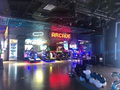 -世代星球·保龄球·镭战真人CS·团建(杨浦店)