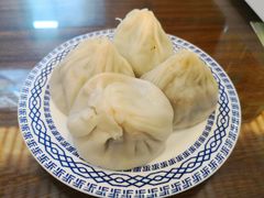 -笑来喜馄饨小笼工坊店(湖滨街店)