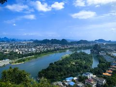 -叠彩山景区