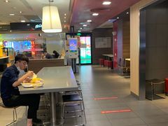 大堂-麦当劳(花城大道华穗路店)