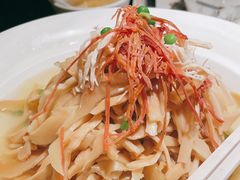 -吴越荣记苏州菜·松鼠桂鱼 100% 活鱼现做(月光码头店)