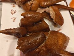 -朱记乳鸽王·非遗石岐乳鸽·全鸽宴(大兴旗舰店)