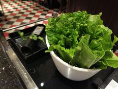 油麦菜-一哥澳门豆捞·澳门风打边炉(高德置地店)