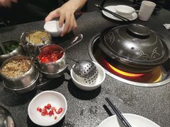 -野迹·石橄榄鸡·烧烤(新洲店)