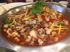 鲜锅兔-兔行天下-鸿鹤鲜锅兔(中海国际店)